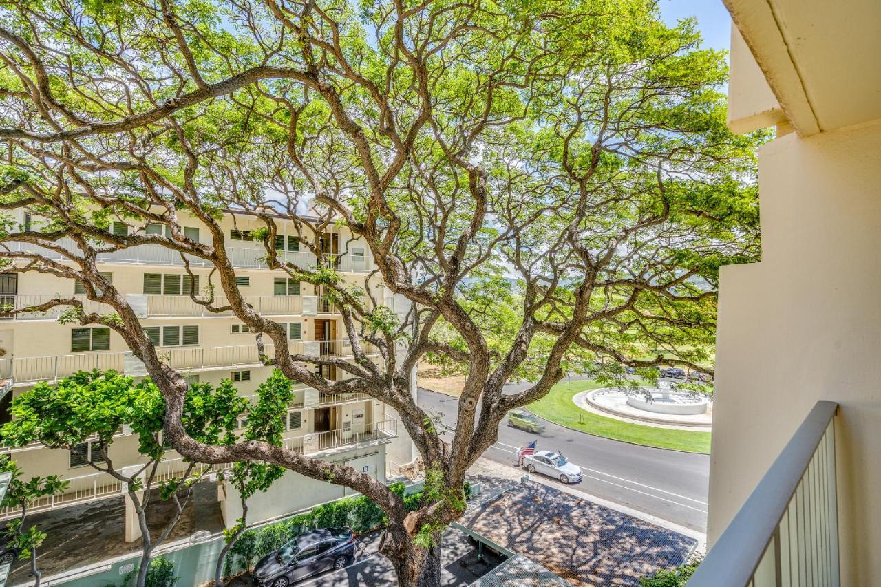 @ Marbella Lane - Breezy Studio@Diamond Head Beach Hotel ホノルル エクステリア 写真